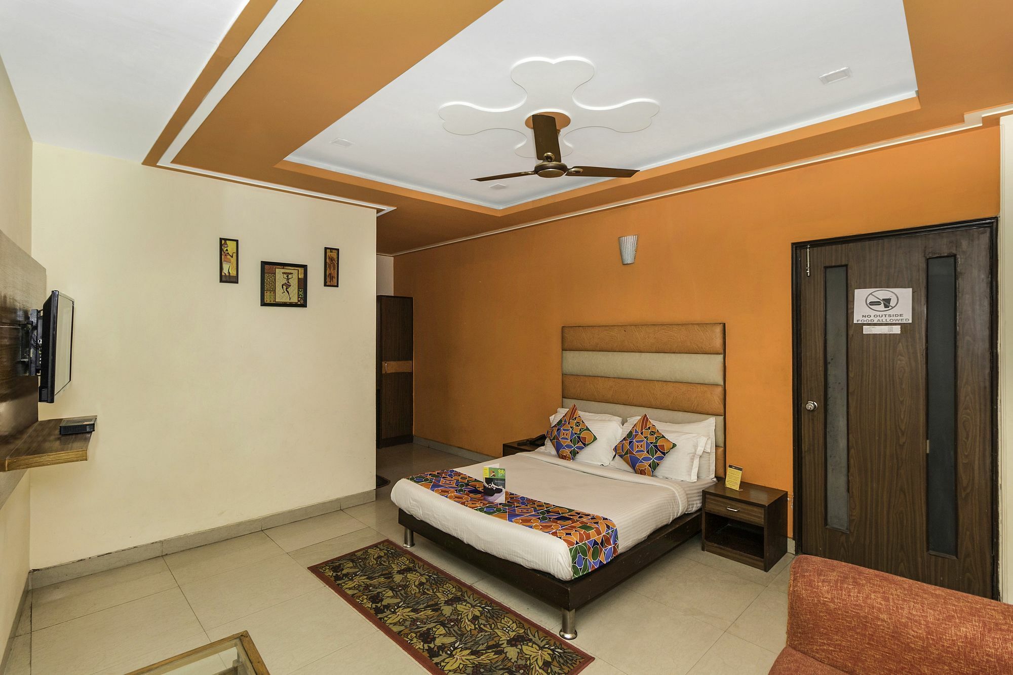 Airport Hotel Ambrosia Neu-Delhi Exterior foto